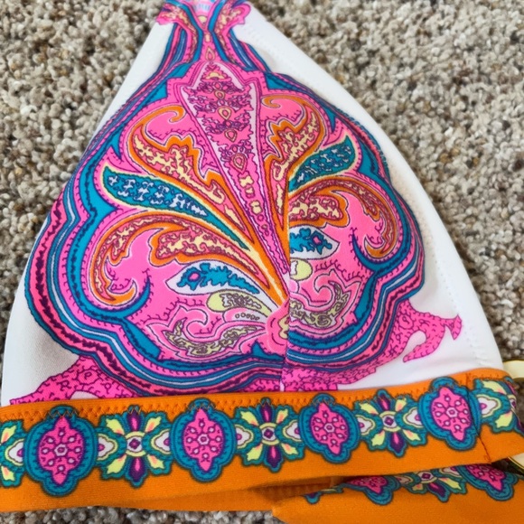 Victoria’s secret Bikini Top - Picture 3 of 3